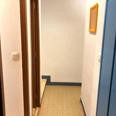 Centre Apartment *