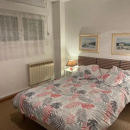 Apartment Centre